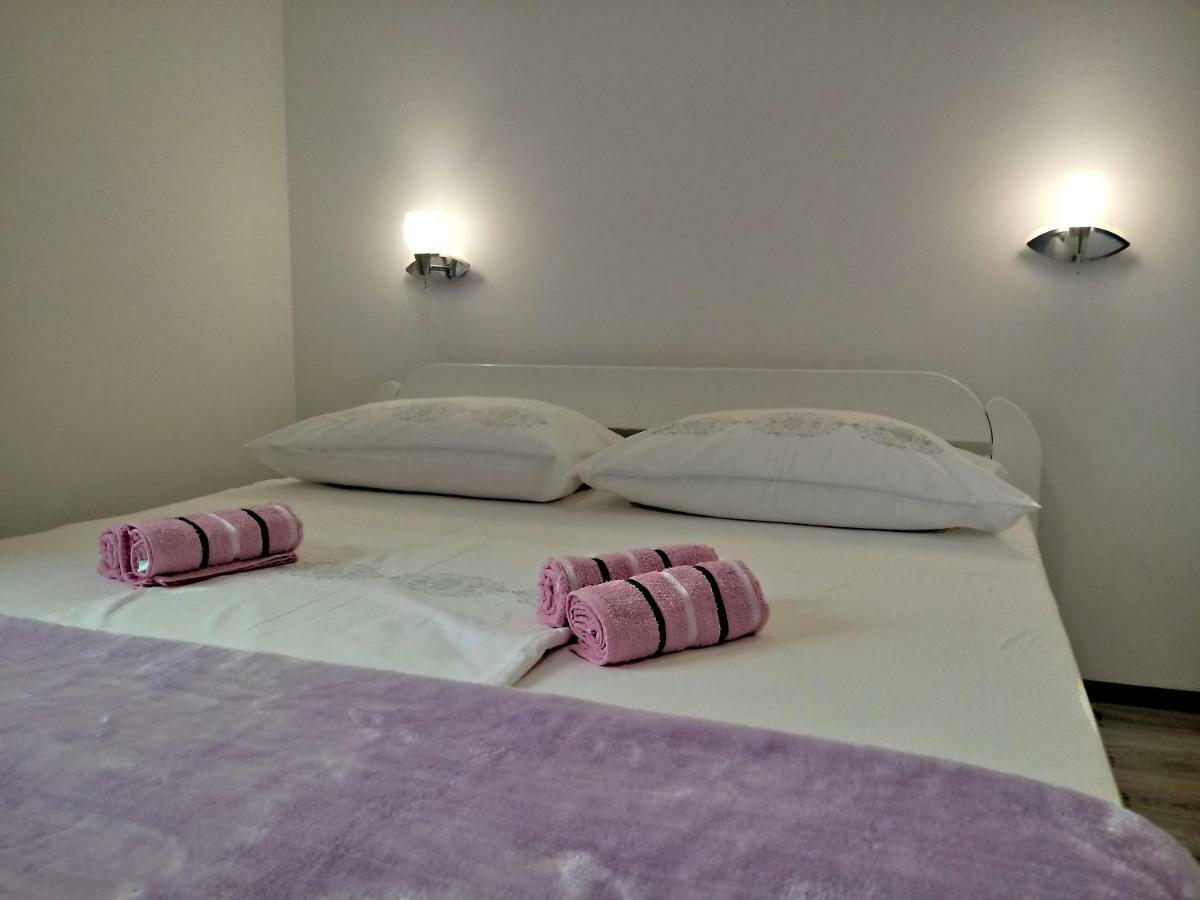 Apartmani Marijana Šibenik Exteriér fotografie